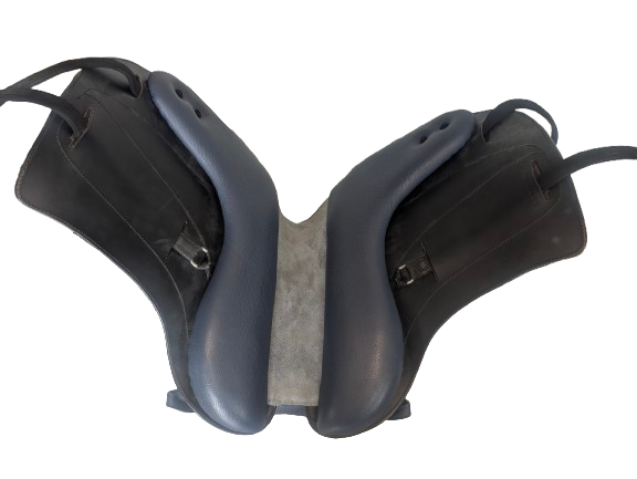DP Saddlery Majestro Saddle 5949 USED