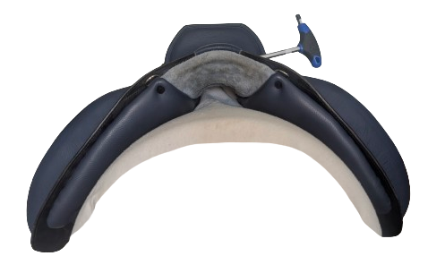 DP Saddlery Majestro Saddle 5949 USED