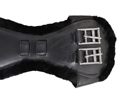 Vness Girth- English Dressage Fur Lined