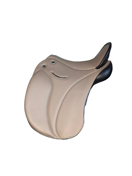 DP Saddlery Majestro Dressage Saddle 7462 S2