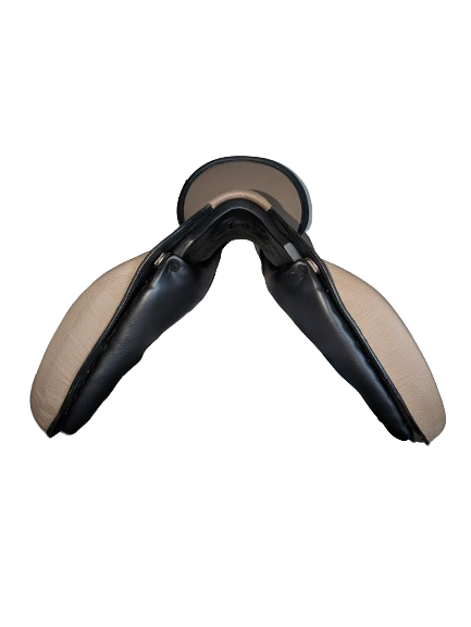 DP Saddlery Majestro Dressage Saddle 7462 S2