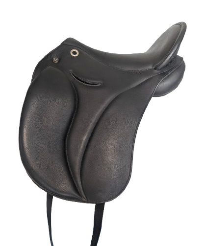 DP Saddlery Majestro Dressage Saddle 7859 S2 DEMO