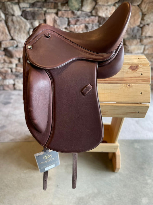 DP Saddlery Libra Dressage 5145 17.5 in