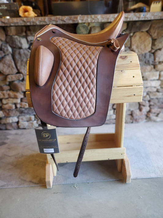 DP Saddlery Bolero XT 5537 18.5 in