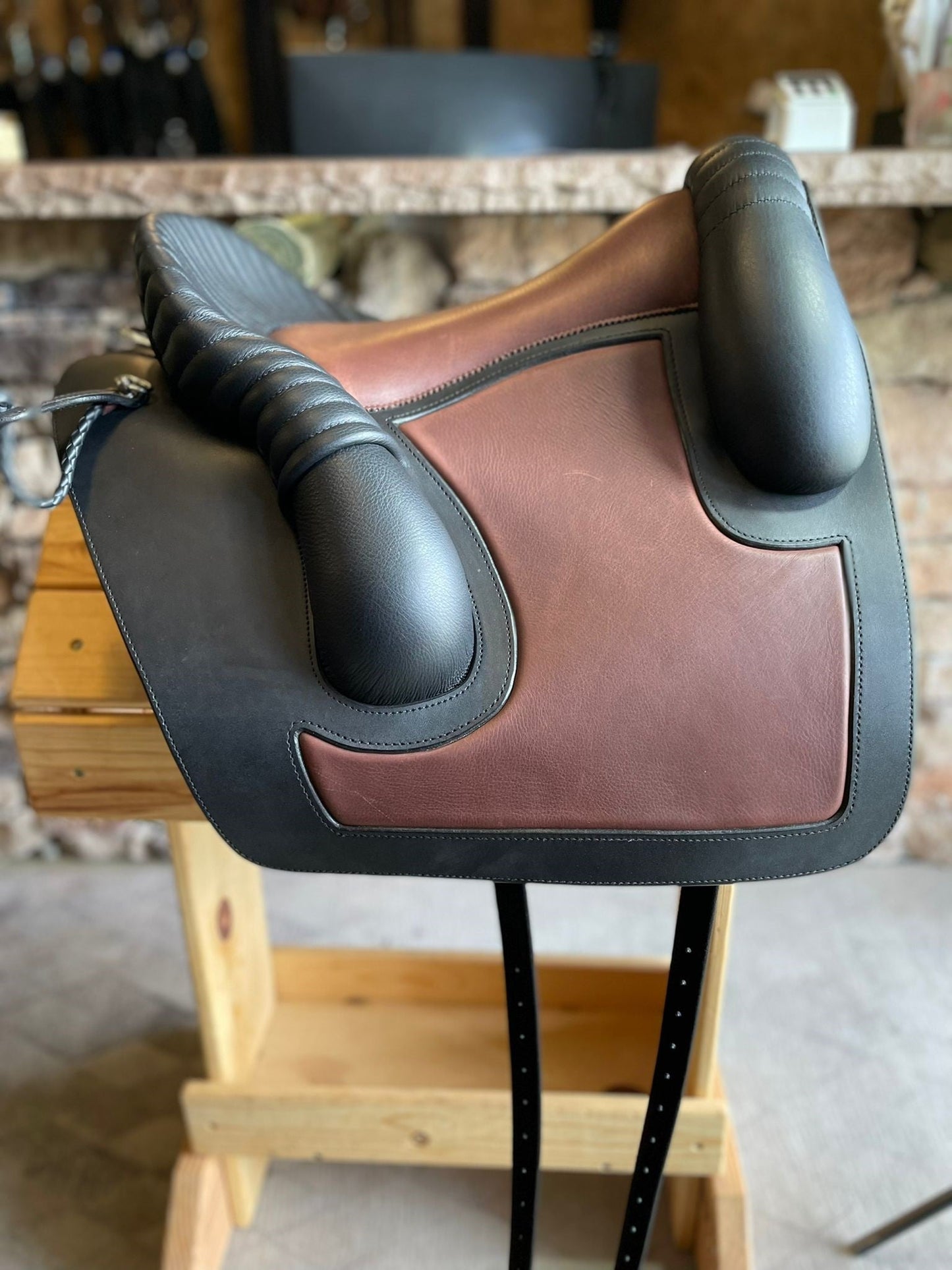 DP Saddlery Cadiz SKL 5789 S2