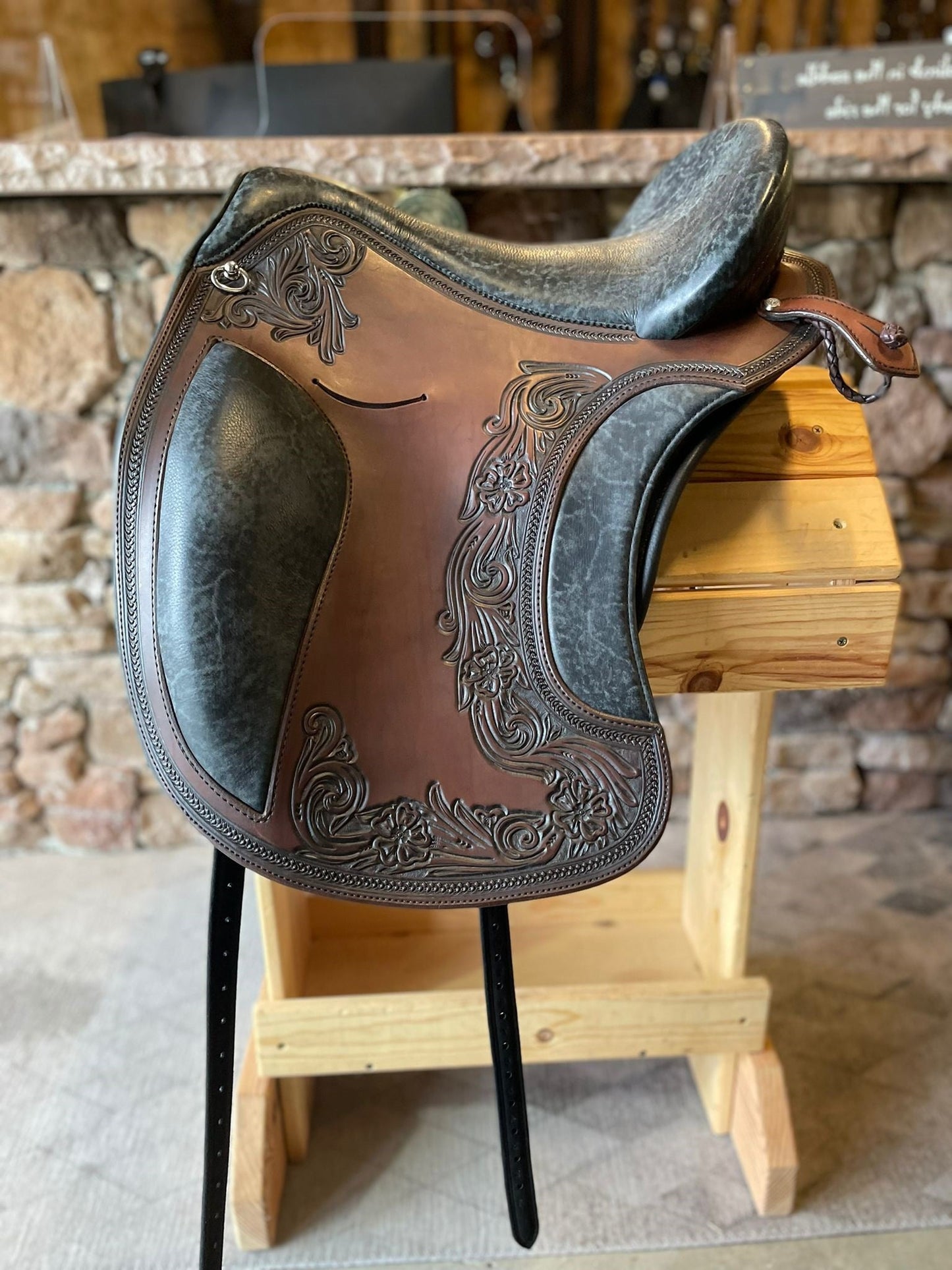 DP Saddlery El Campo Shorty 5876 S2