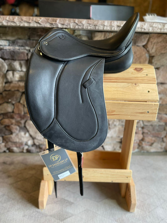DP Saddlery Prado Dressage MBL 6216 17.5 in