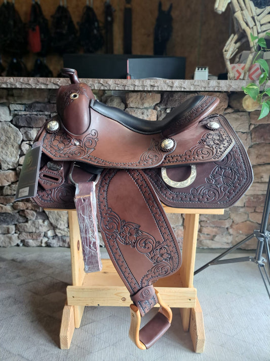 DP Saddlery Flex Fit Opus 6447 15.5in