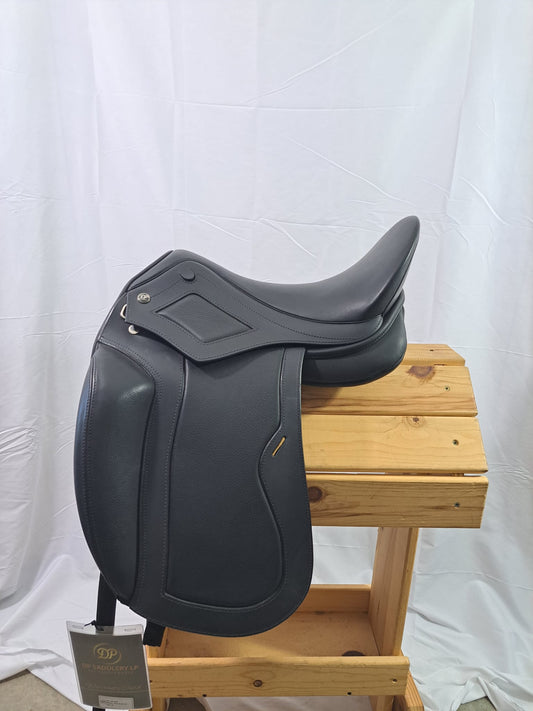 DP Saddlery Duett Dressage 6456 18in