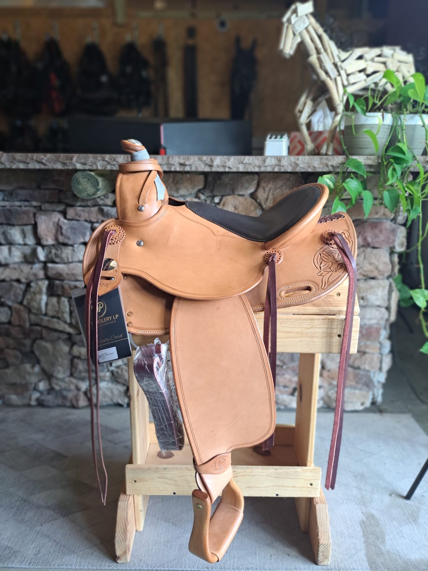 DP Saddlery Western SX Vaquero 6477 15in
