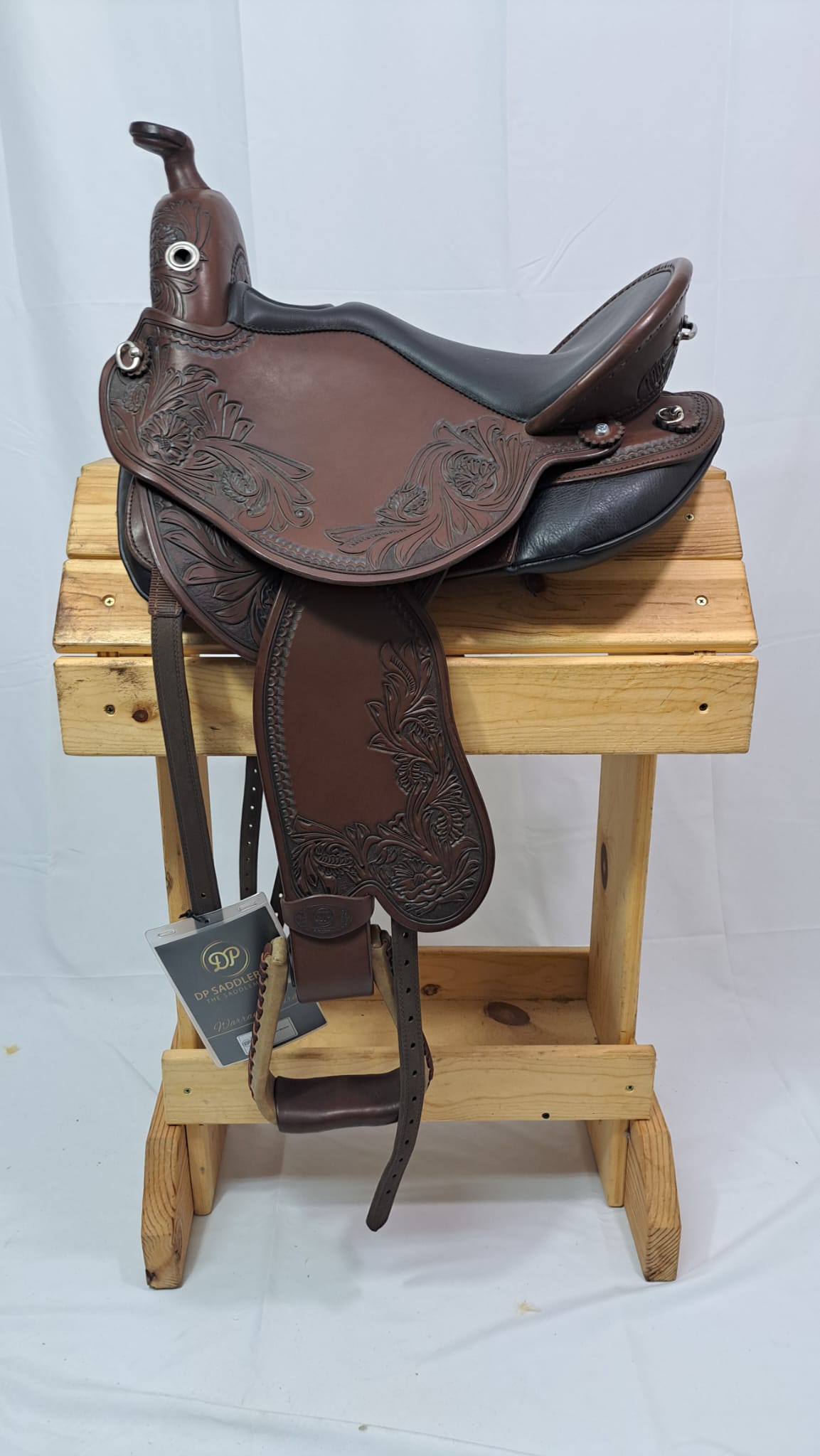 DP quantum short and light saddle western dressage