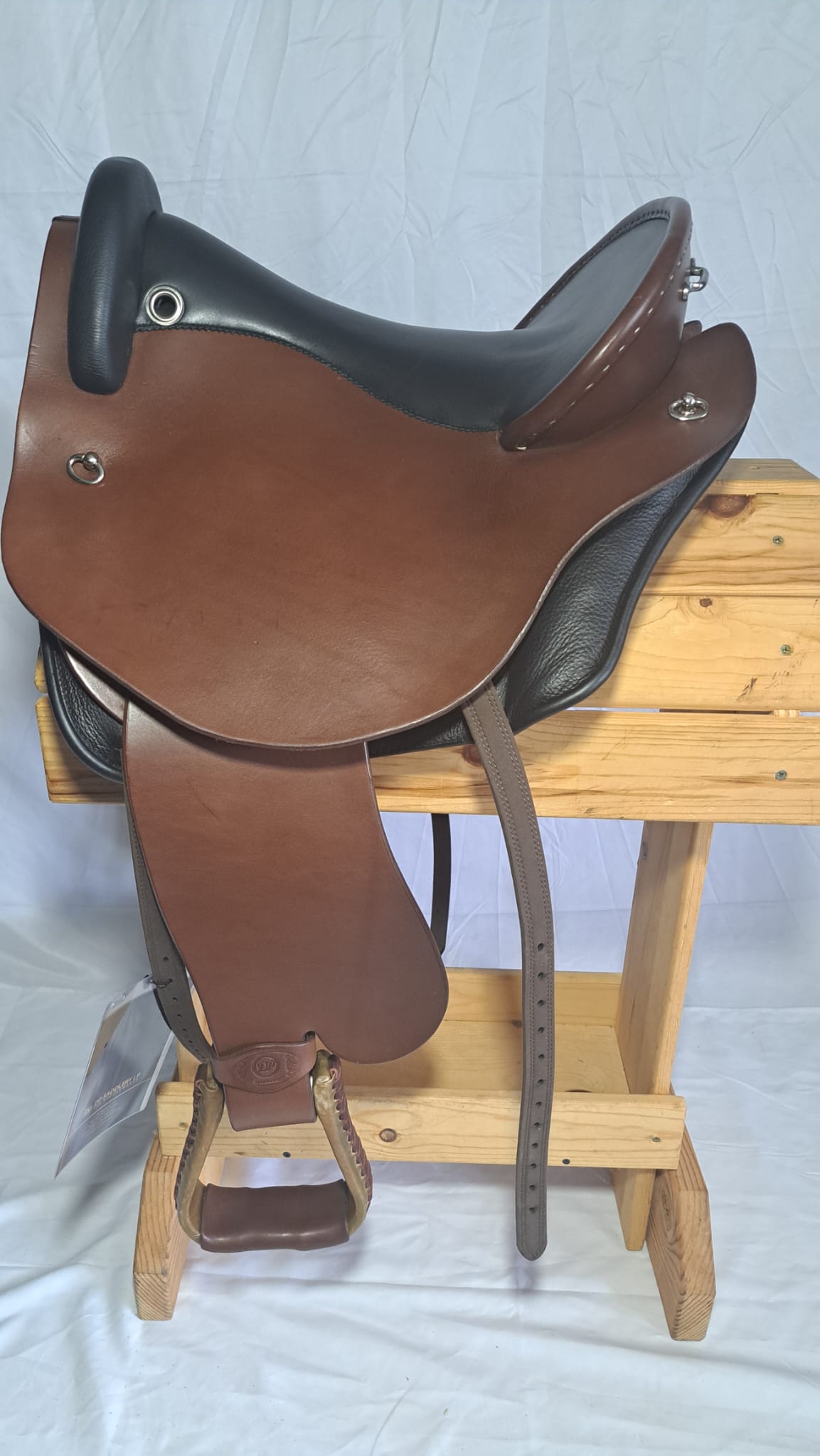 DP Saddlery Quantum with Fenders 7157 S2