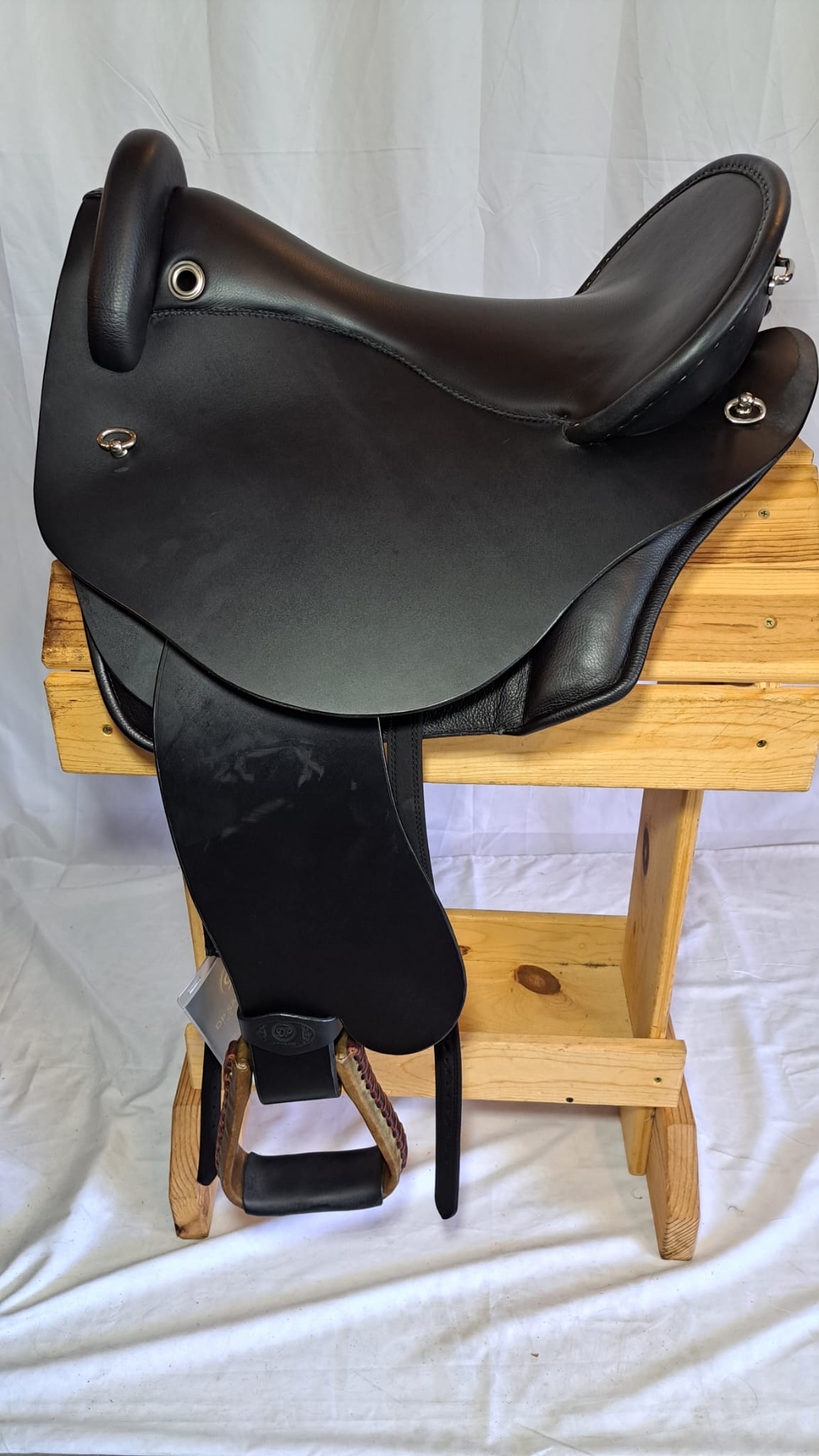 DP Saddlery Quantum with Fenders 7244 S4