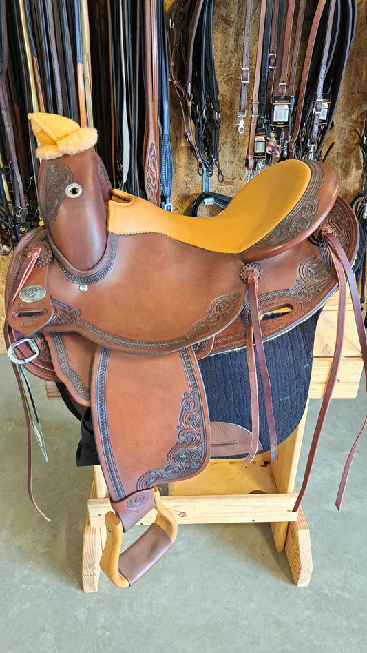 DP Saddlery Flex Fit Nevada 7495 15.in