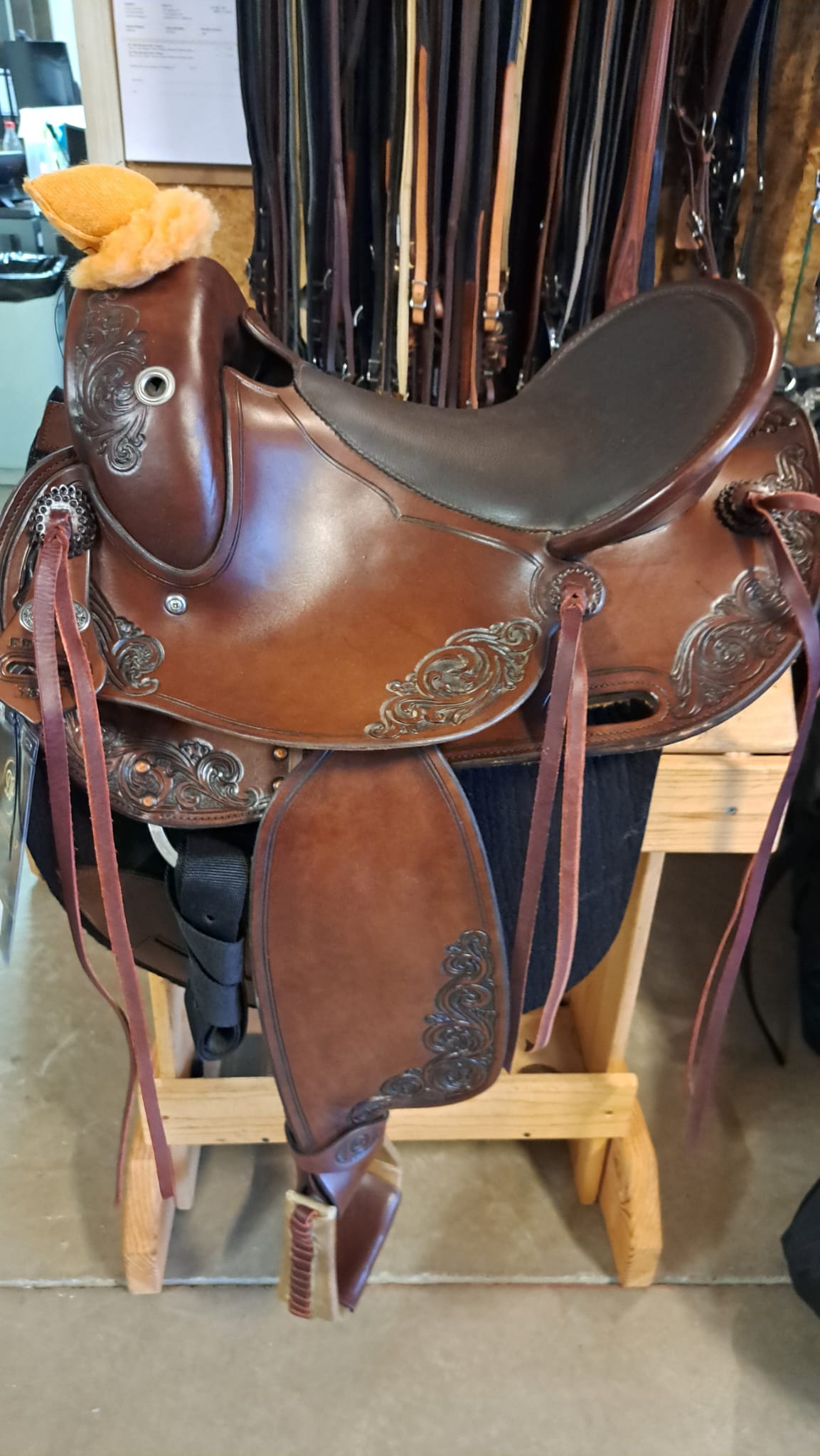DP Saddlery Flex Fit Old Style 7545 15 in