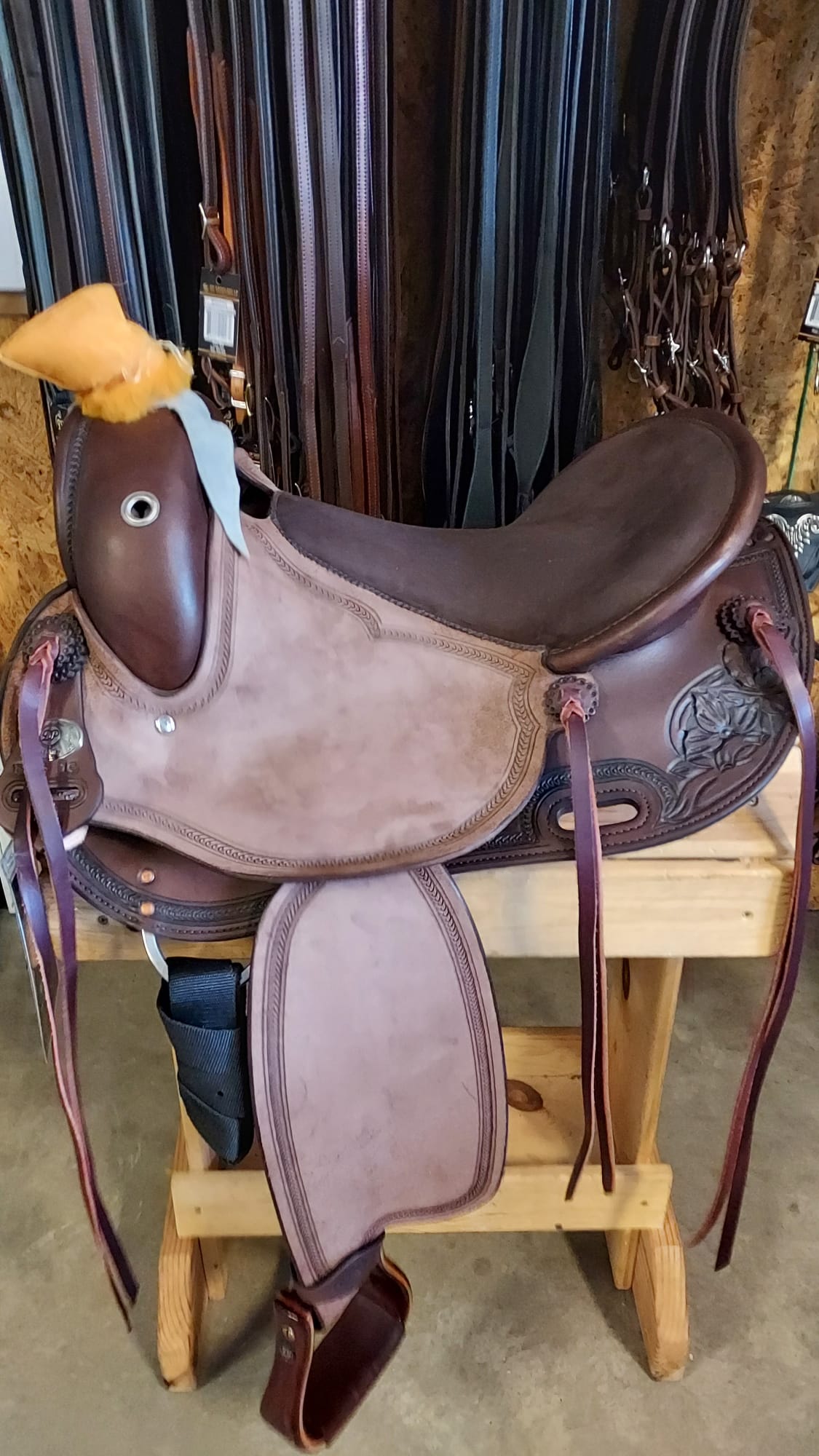 DP Saddlery Flex Fit Old Style 7758 16in