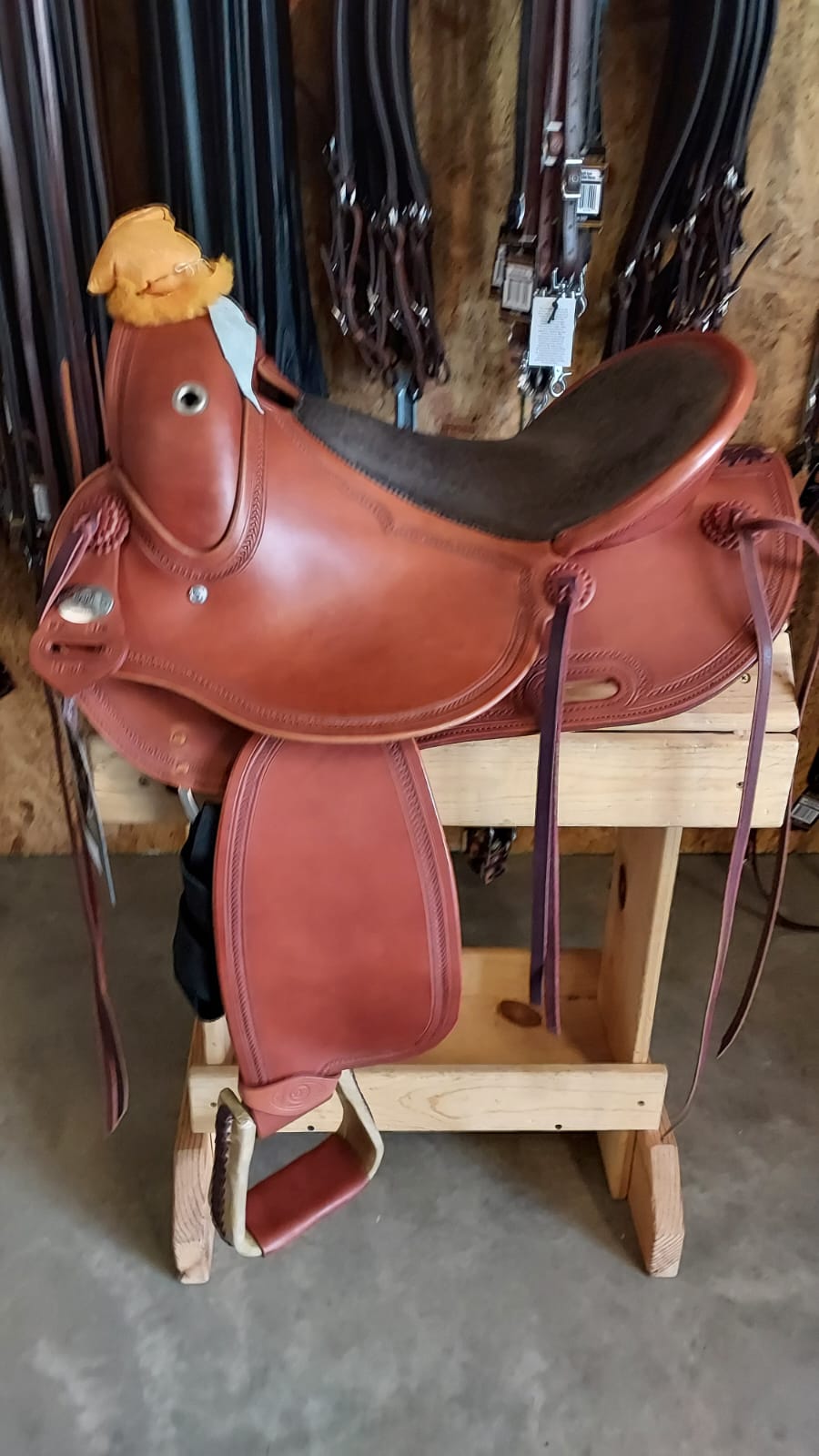 DP Saddlery Flex Fit Old Style 7891 16in
