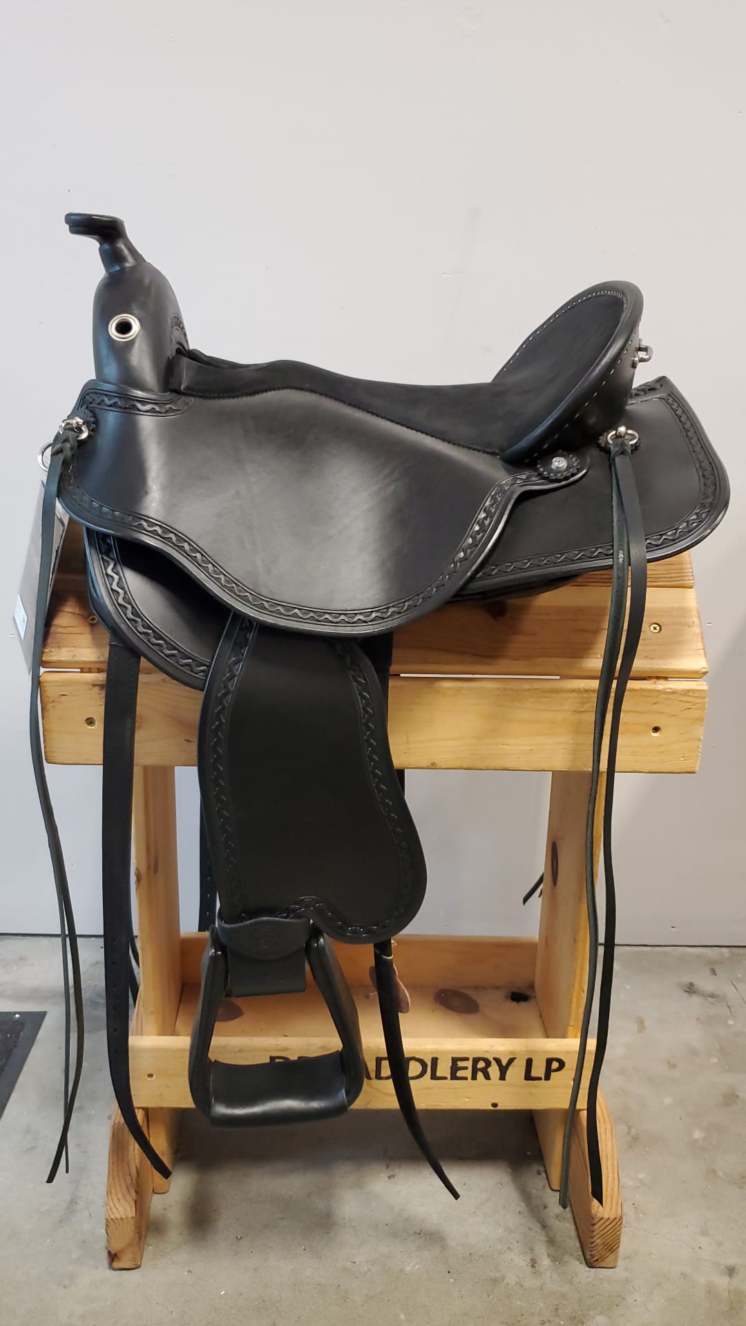 DP Saddlery Quantum Short and Light 8050 S3 WD With Western Skirt