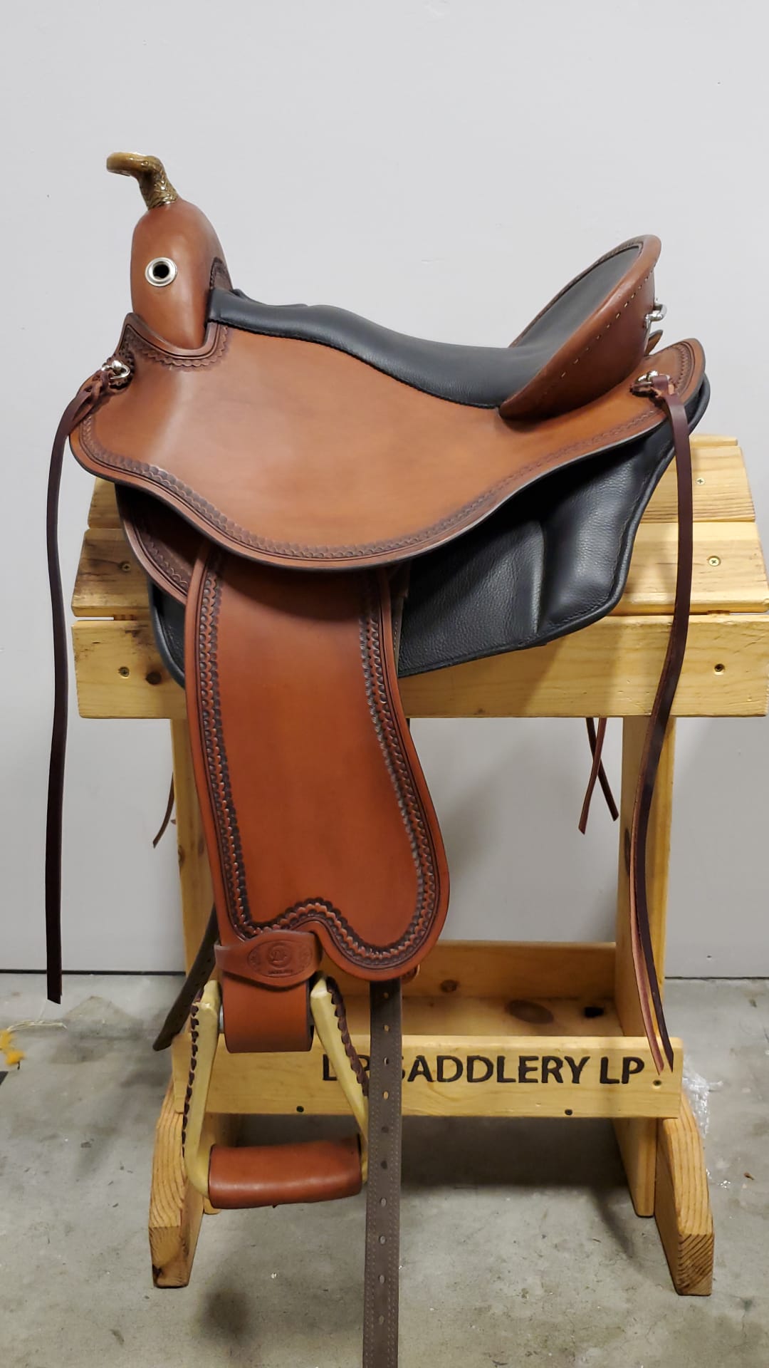 DP Saddlery Quantum Western 8061 S1