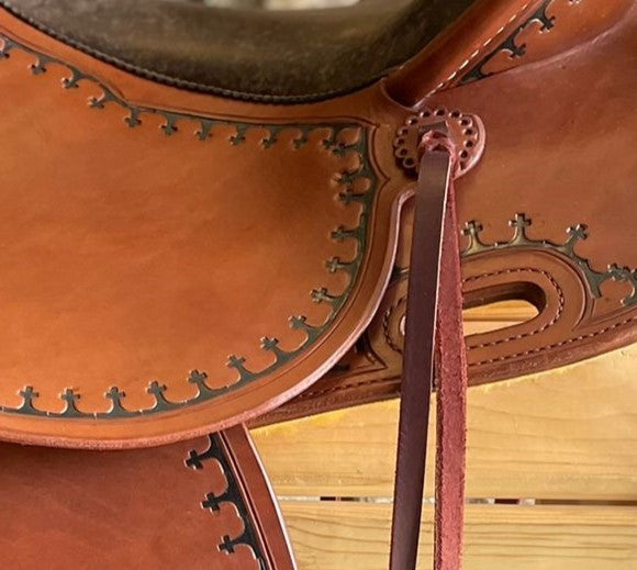 DP Saddlery Flex Fit Old Style 6336 16in