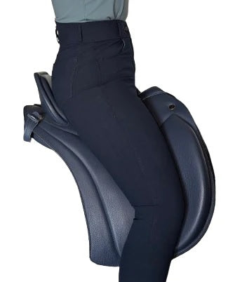 DP Saddlery Majestro Saddle 5949 USED