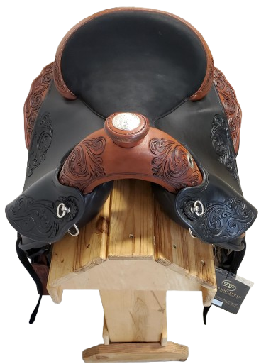 DP Saddlery Quantum Western WD 9132 S2 with Skirt