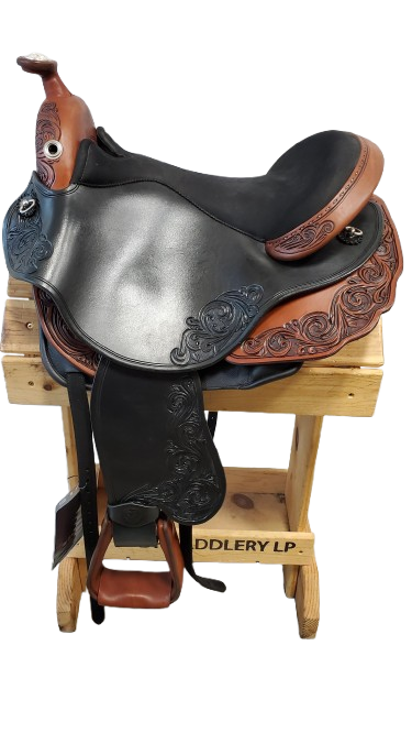 DP Saddlery Quantum Western WD 9132 S2 with Skirt