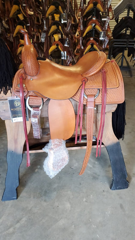 DP Saddlery Western Cutter 3561 16.5in