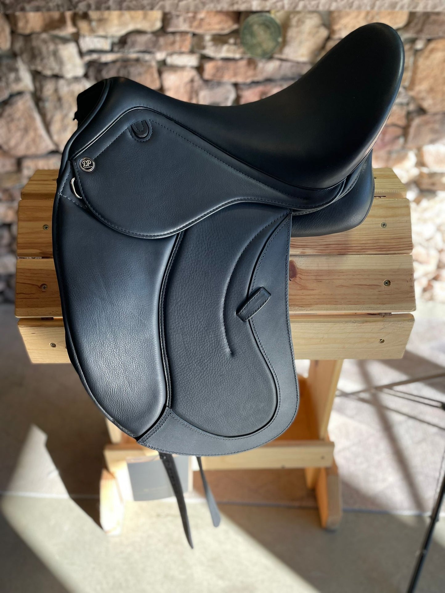 DP Saddlery Prado Dressage MBL 5409 17 in