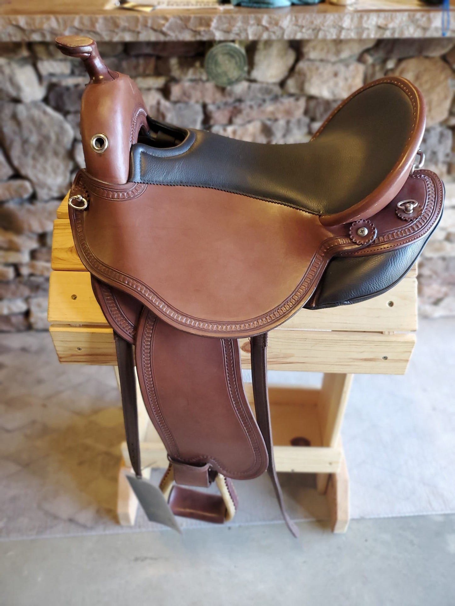 DP Saddlery Quantum Short and Light 5513 S2