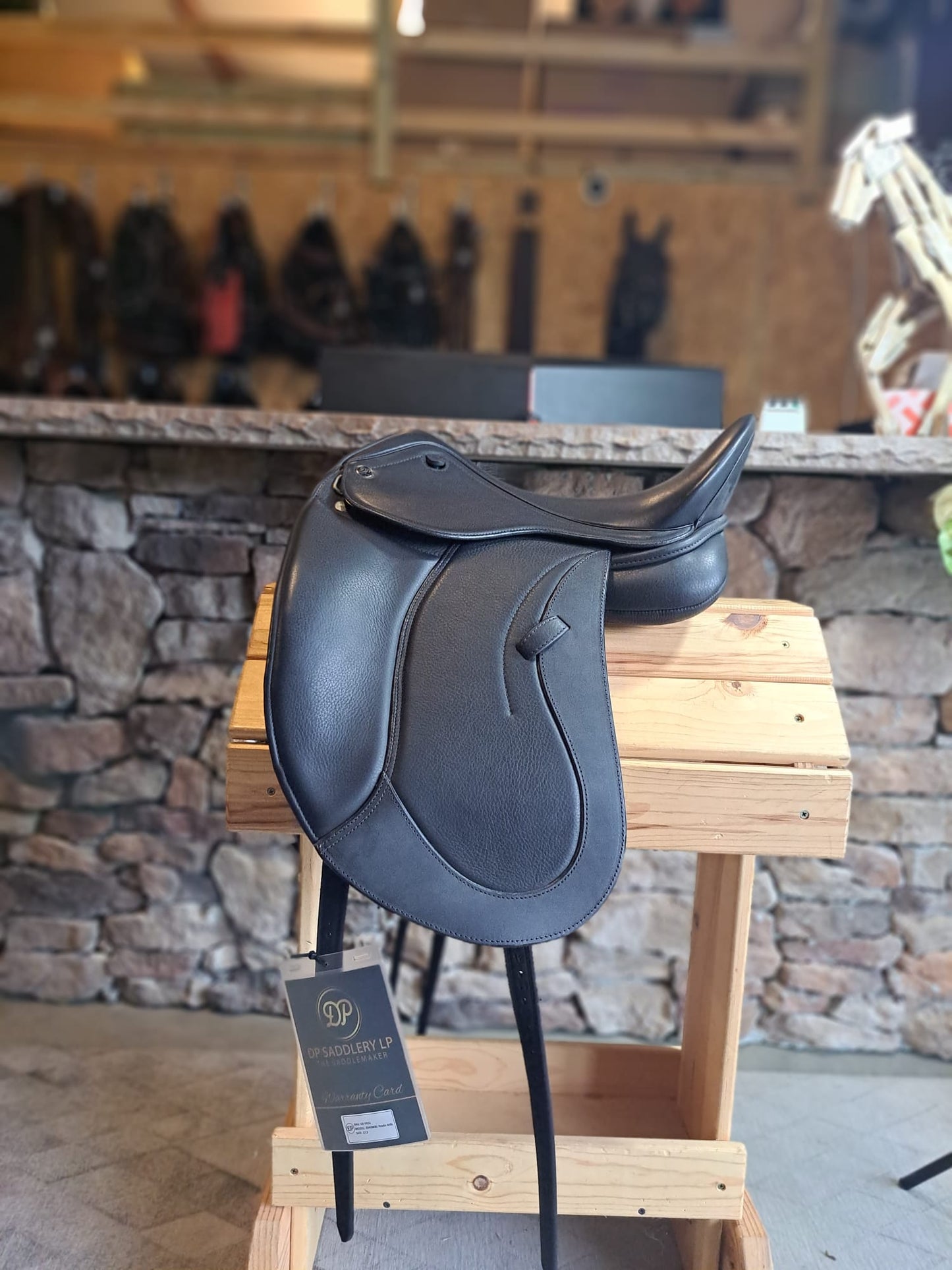 DP Saddlery Prado Dressage MBL 5931 17.5 in