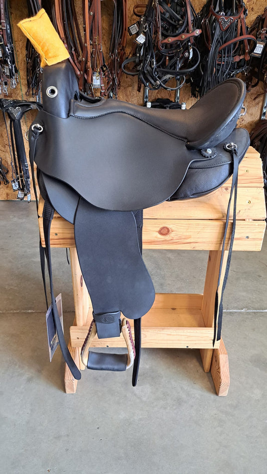 DP saddlery quantum short and light western dressage saddle