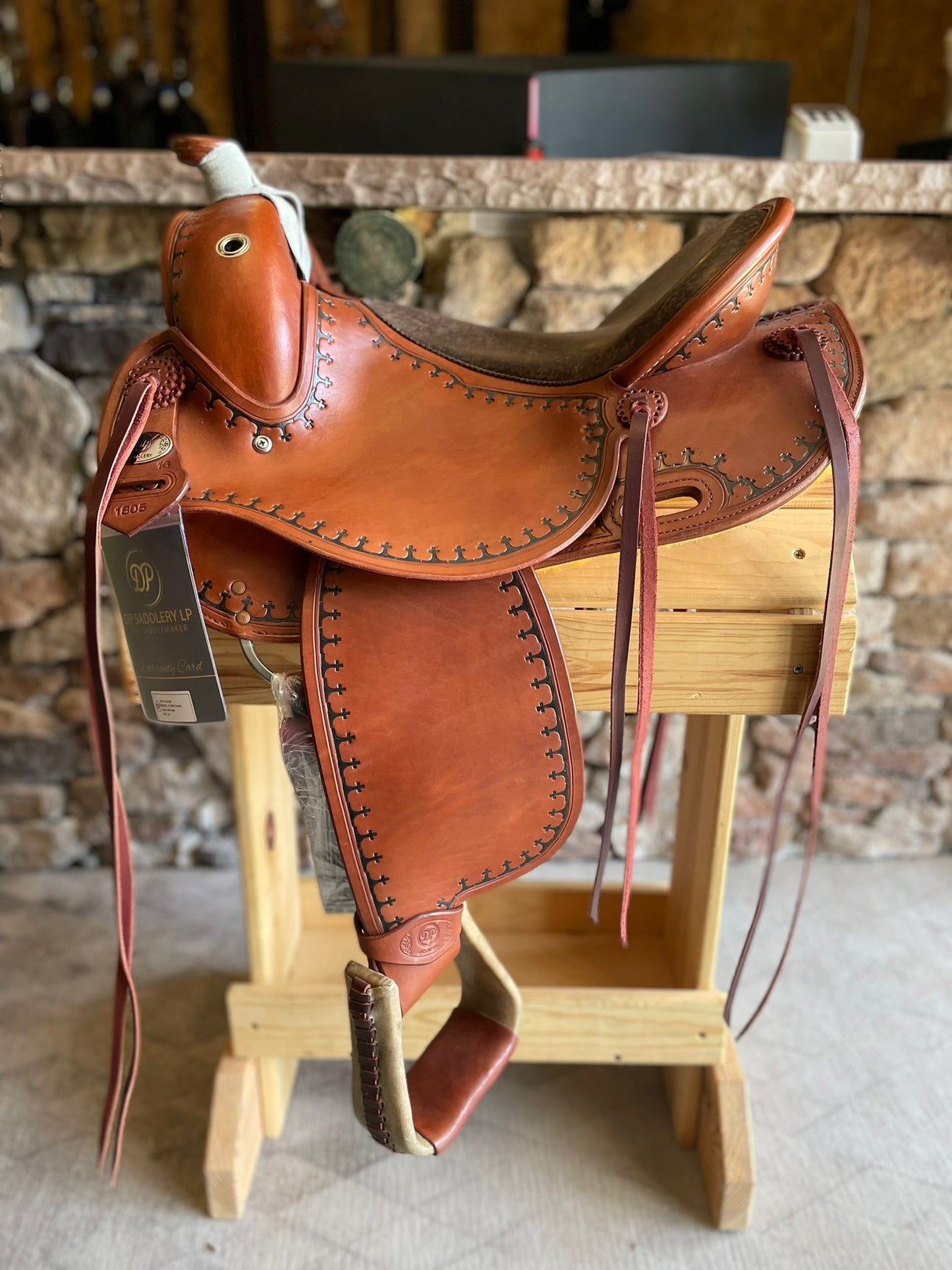 DP Saddlery Flex Fit Old Style 6336 16in