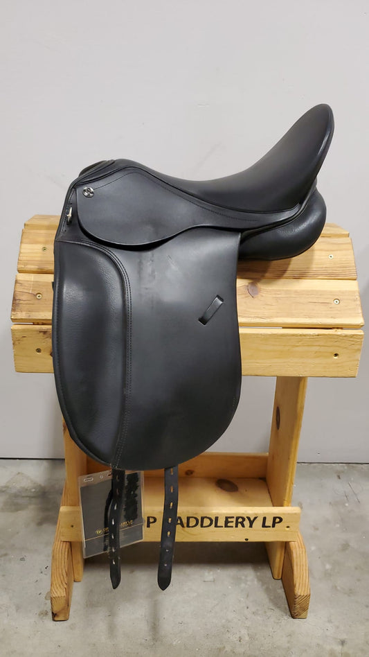 DP Saddlery Massimo Dressage 6560 17.5 in NEW