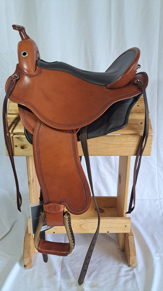 DP Saddlery Quantum Western 6904 S2