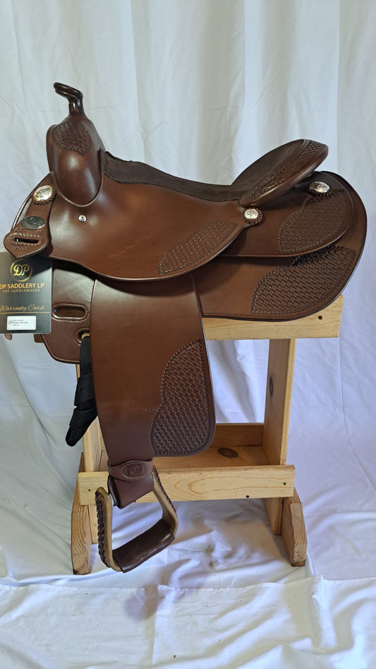 DP Saddlery Western Creek 7024 16in