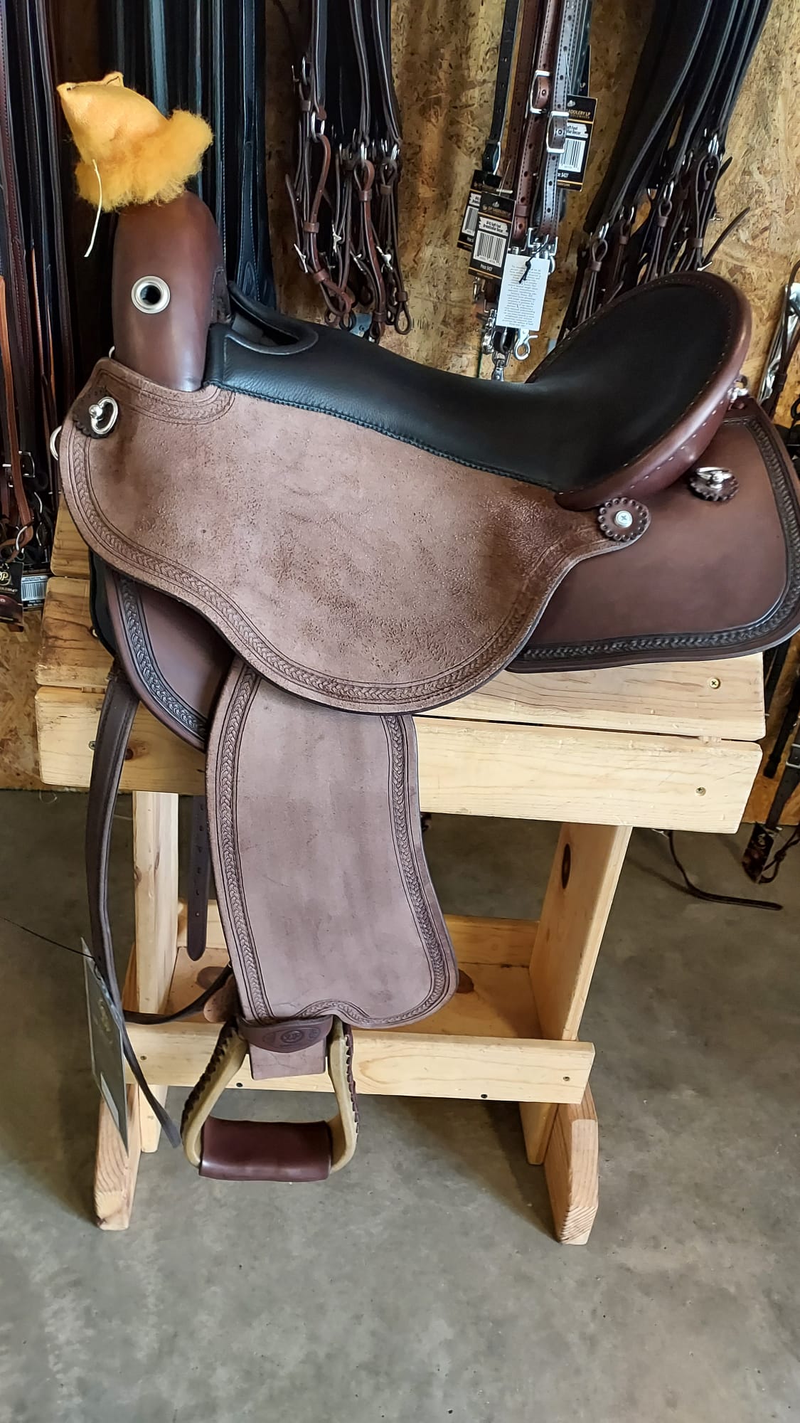 DP Saddlery Quantum Short and Light 7824 S2 With Western Skirt