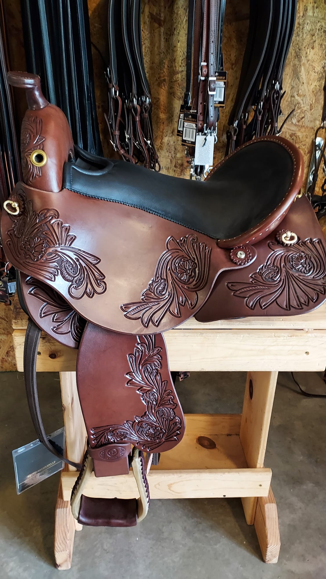 DP Saddlery Quantum Short and Light 7881 S2 With Western Skirt