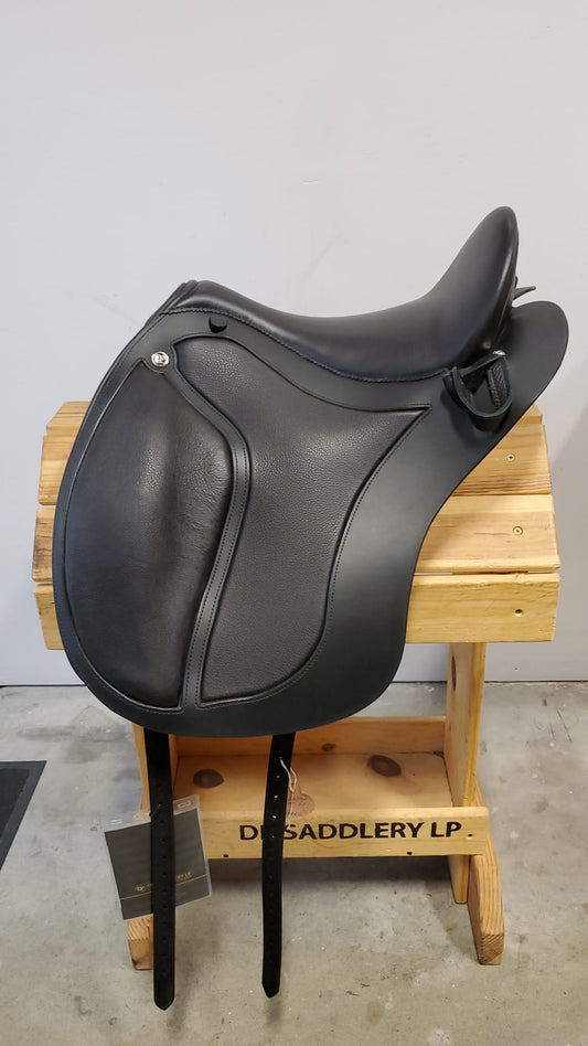 DP Saddlery Picaro Dressage Saddle 8541 S1